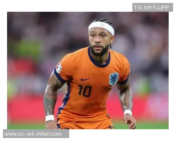 德佩豪华酒店套房月租35万镑球队要求搬迁他却拒绝