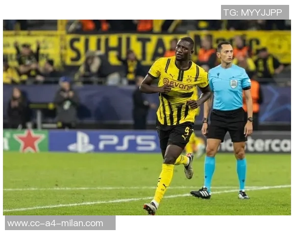 多特赛后气氛紧张施洛特贝克批评球队表现吉拉西表达不满情绪