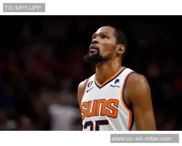 杜兰特全力以赴却难救主球队缺他时惨遭21分大败 杜兰特全力以赴却难救主球队缺他时惨遭21分大败